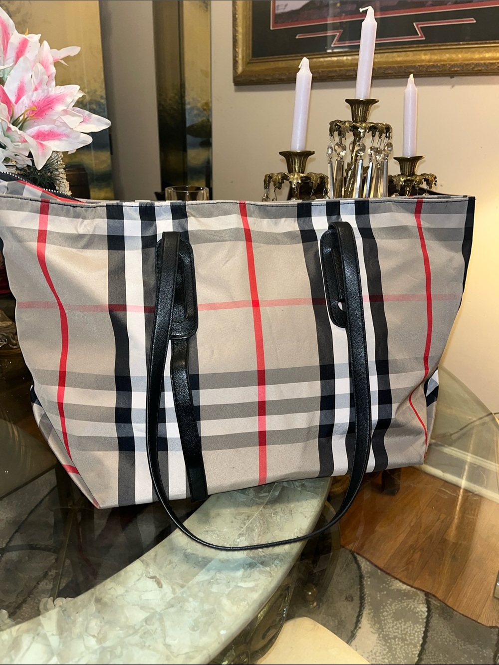 🔥Plaid Beige Tote Bag with Black Straps and Red Accents🔥